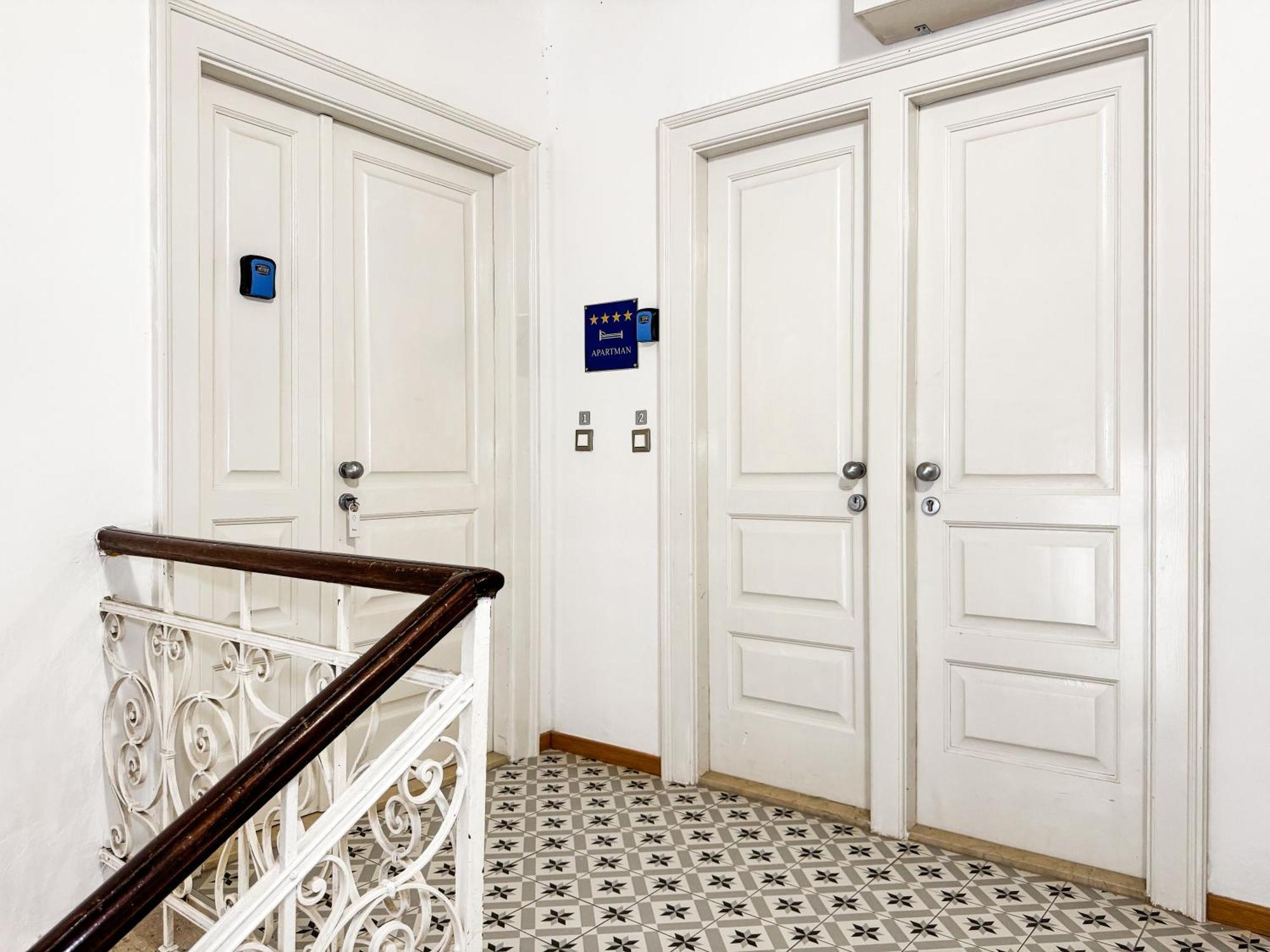 Apartments Lovro & Lena Dubrovnik Extérieur photo